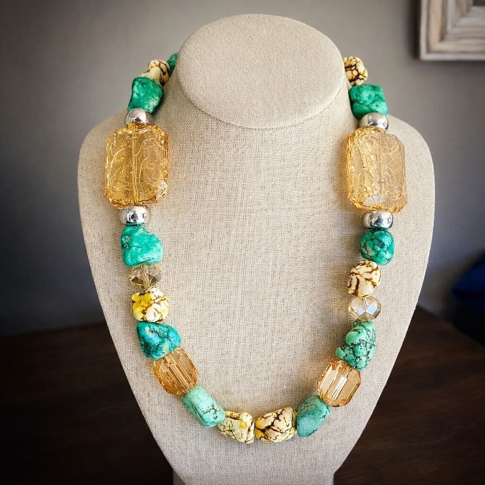 Chunky Boho Statement Necklace Turquoise-Look Howlite & Crackle Beads | 21”